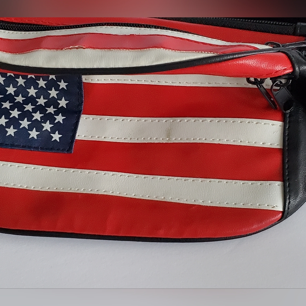 Vintage leather hip pack / fanny pack / crossbody bag American flag - Picture 8 of 9